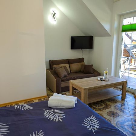 Koga Apartamenty Микошево Екстериор снимка